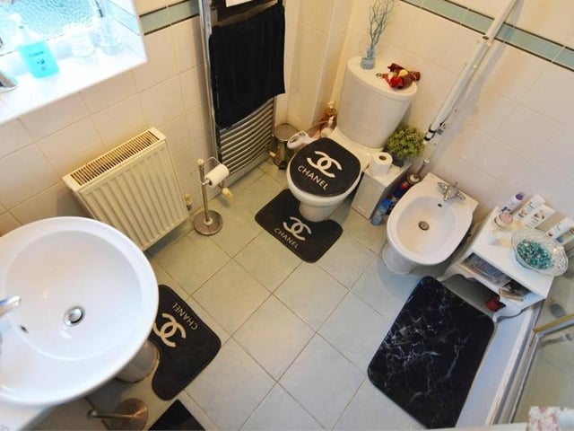 This is the stylish en suite to the master bedroom. It comprises a step-in shower enclosure, WC, bidet and wash hand basin. The floor is tiled.