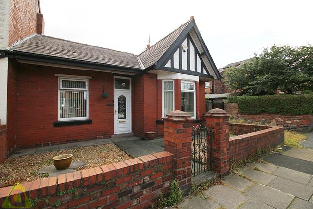 Oakdene, Buckley Street, Wigan, WN6. This three bedroom bungalow has had 1,129 page views in the last 30 days. Property agent: Adore Properties. bit.ly/2GYTkBw