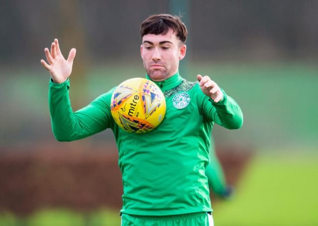 Stevie Mallan's potential move from Hibs to Turkey has broken down and the midfielder is back in Jack Ross' plans for tonight's match with Rangers (Edinburgh Evening News)