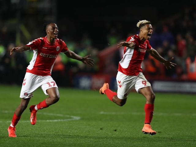 It was reported Charlton Athletic’s former striker Lyle Taylor had been in talks with Celtic over a possible move to the Scottish champions. However, in conflicting reports, Neil Lennon is not keen on the forward who refused to play on for the Addicks after his contract expired. (Sky Sports/Scottish Sun)