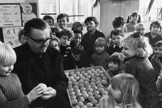 Shrove Tuesday oranges distributed to the children of St. Mary's C. of E. School, Cundy Street, Walkley by the vicar, the Rev. Peter Webster - February 26, 1974.
