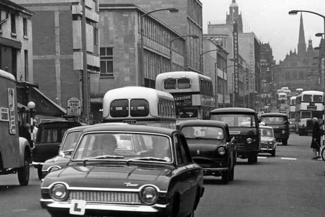 Looking towards Pinstone Street. Roberts Brothers' Rockingham House department store, in background.
@wildtwo66: ‘I think it is better pedestrianised. I remember lots of buses and lots of people on the pavements and dirtier as we hadn’t gone smokeless.’
