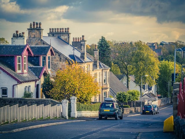 Housing and rent were rated as affordable in North Lanarkshire, but disposable income is very low, scored at just 0.57.