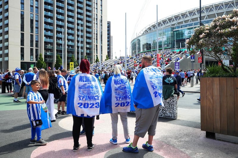 LONDON, ENGLAND - MAY 29: Sheffield Wednesday fans arrive at the stadium prior to the Sky Bet League One Play-Off Final between Barnsley and Sheffield Wednesday at Wembley Stadium on May 29, 2023 in London, England. (Photo by Catherine Ivill/Getty Images)