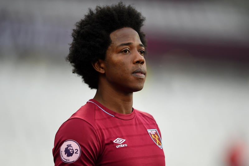 Watford have snapped up ex-Aston Villa and West Ham midfielder Carlos Sanchez on a short-term deal. The 35-year-old, who was a free agent, left the Hammers last summer after an injury-troubled spell in east London. (Club website)