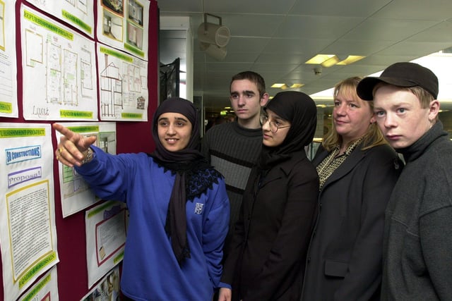 Pupils from Hinde House schol and Firth Park school explained a student housing project to Ann Franks from the School of Enviromental and Development studies, pictured were Shabreena Hussain, Baghza Qadir, Wayne Jackson, and Peter Whitworth.