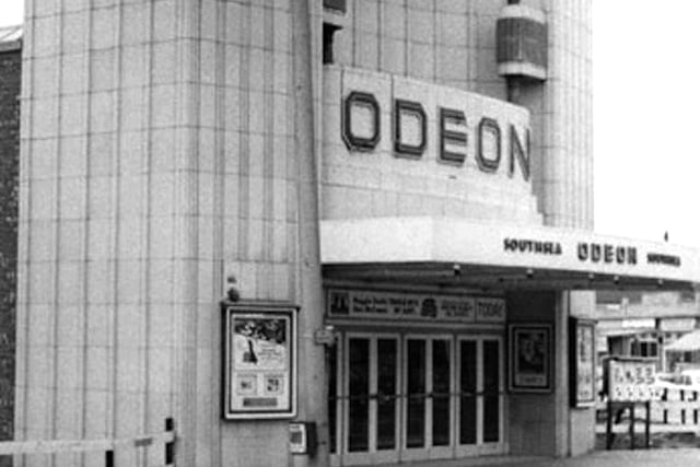 This cinema opened in the 1930s in Highland Road, Southsea. It was re-named the Salon Cinema in the 1970s and closed down in the 1980s. It was demolished and is now a sports-field.