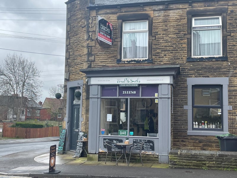 An artisanal kitchen specializing in high-quality, locally sourced ingredients and creative menus that elevate the standard takeaway experience. 🍴 121 Fountain Street, Morley, Leeds LS27 0AL England