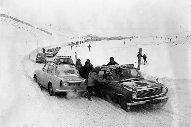 A view of motorists stuck in the snow in Glen Shee in Perthshire. Boxing Day, 1965