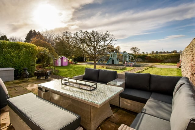 The extensive gardens offer plenty of scope for outdoor entertaining, with lovely views across the surrounding countryside