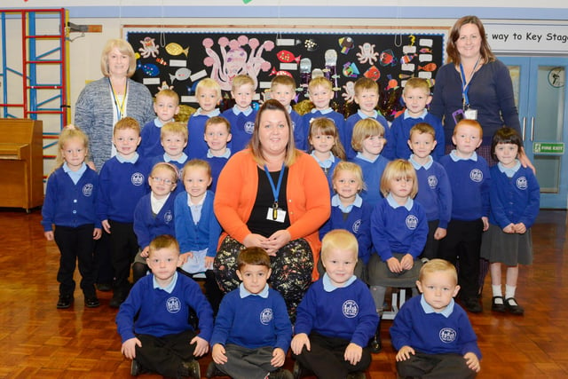The new reception class pupils at Amble Links First School with Linda Woodcock, Louise Lightley and Sue Lockey.