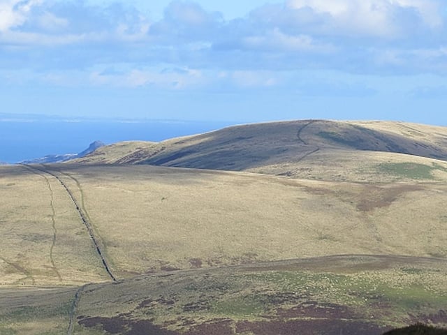 You’ll get some new perspective as views of North Berwick Law and Bass Rock come into view as you make it to the top of this hill, which is regarded as an easy introduction to the Pentlands.