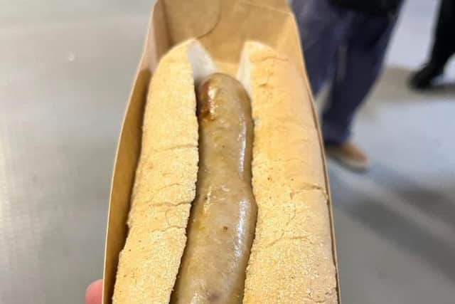 The hot dog served at Bramall Lane in full. Photo: @FootyScran
