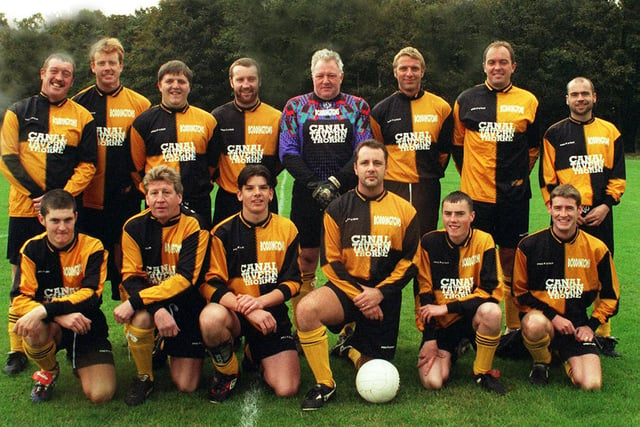 The Canal Tavern football team 1998
