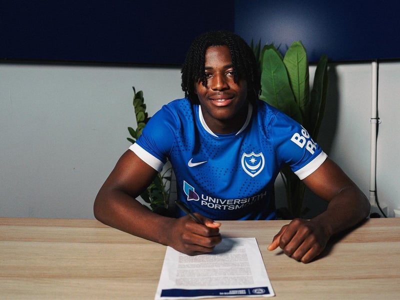 Pompey new boy is still not in training, after struggling with a hamstring issue picked up at Crystal Palace.
Pompey boss John Mousinho said: this week: ‘Franco has this hamstring issue which we are needing to manage.
‘He hadn’t trained at all, he participated a little bit in some controlled sessions but is still feeling it a little bit - so there’s no full training for him at the moment.
‘I’m sure it’s frustrating for him. It’s a position that we’ve tried to strengthen in and wanted to fill.
‘But what’s more important is that Franco gets it right and we get him out there - as soon as that is possib
