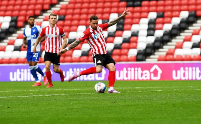 Are Sunderland REALLY a 'long ball' team compared to Portsmouth, Burton Albion and Charlton Athletic?
