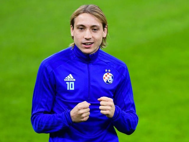Marcelo Bielsa’s Leeds are keen on Dinamo Zagreb midfielder Lovro Majer, alongside AC Milan, Valencia, Borussia Dortmund, Fiorentina and Sevilla. (Calciomercato)