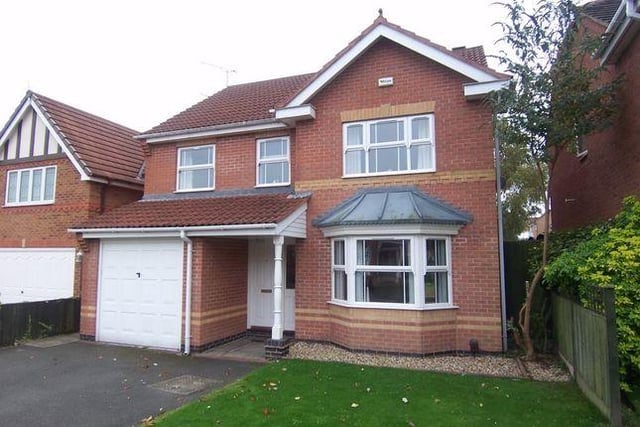 Viewed 936 times in the last 30 days. This four bedroom detached house has a utility room and garage, it is available now. Marketed by Location, 01623 889097.