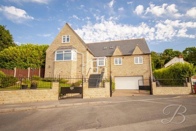 This five bedroom house has a conservatory with solid oak flooring, central heating radiator and surrounding windows overlooking the rear garden.
