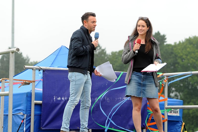 Kirkcaldy Race for Life 2021  - Des Clarke and Jen Reoch from Heart FM Radio. Pic: Fife Photo Agency