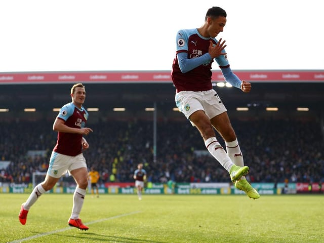 Burnley winger Dwight McNeil is tipped for a multi-million pound move to Manchester United. The 20-year-old has been linked with moves to the Red Devils, Newcastle and Chelsea and could command a fee of between £35m-£50m. (Lancs Live)