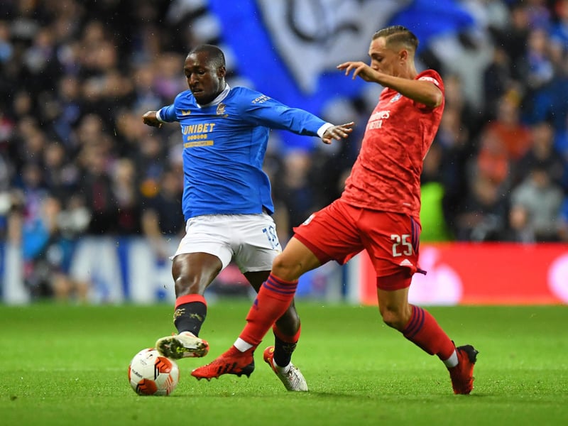 Leeds United and Newcastle target Glen Kamara could leave Rangers in January despite only just signing a new deal, according to reports. His new contract is said to include a release clause that could see him snapped up in the near future. (Football Insider)