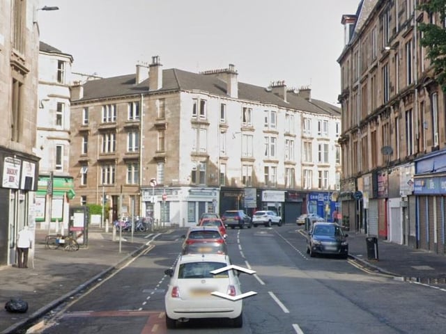 This street is close to a famous landmark...