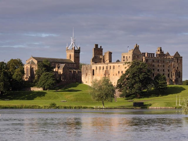 Nestled amid a wealth of parkland known as the peel, this palace was the birthplace of Mary Queen of Scots. It is open from late August.