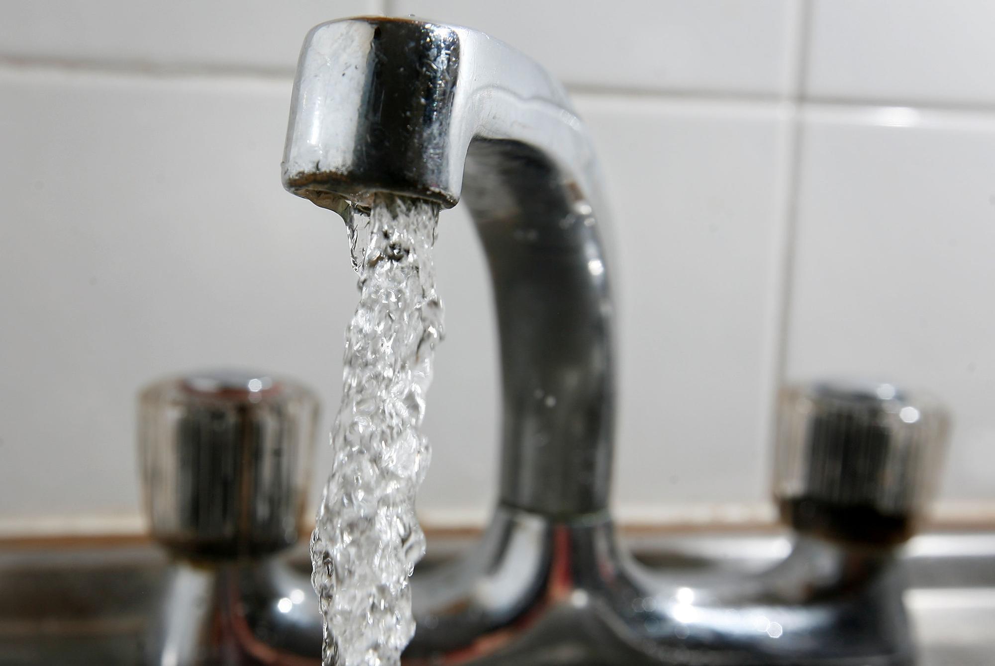 Money: How to save on water bills? 3 easy ways to cut costs including potential saving of £398.67 each year