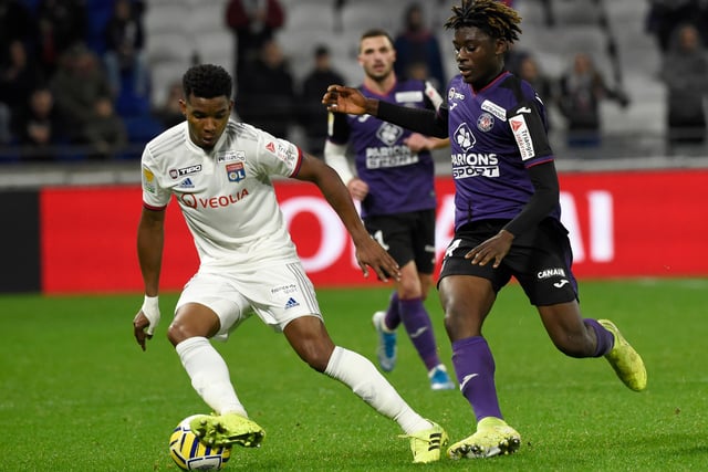Leeds United are reportedly in talks with Toulouse over their talented young midfielder Manu Kone. The Whites are interested in the 19-year-old, but Marcelo Bielsa supposedly hasn’t yet given the deal the green light. The starlet also apparently has interest from Italian giants AC Milan. (RMC Sport)