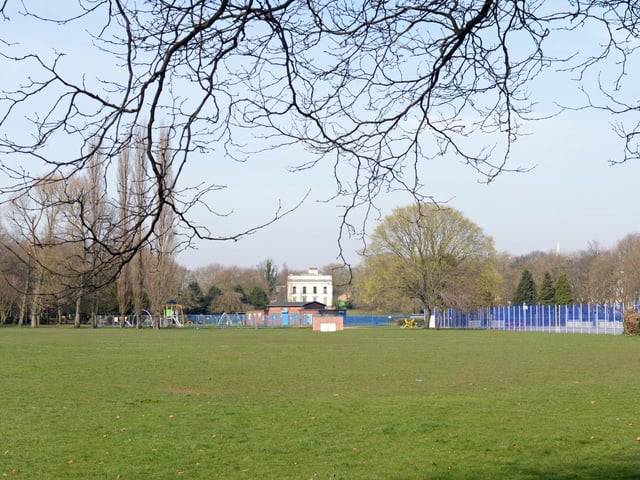 Elmfield Park, Hyde Park, Doncaster. Picture: NDFP-24-03-20 Parks Elmfield 2-NMSY