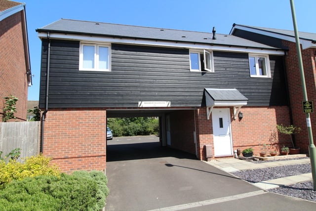 Modern two-bedroom coach house in Drayton. The property has a spacious lounge/diner, kitchen, two double bedrooms, a modern bathroom suite and a courtyard garden. Marketed by Jeffries. Find out more at: https://bit.ly/3f3elGk