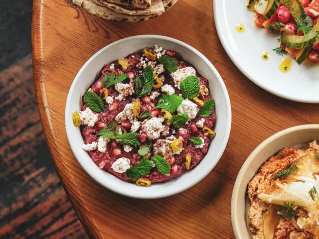 Situated in Glasgow's busy Sauchiehall Street, this is a trendy, casual restaurant that offers creative tapas-style dishes.