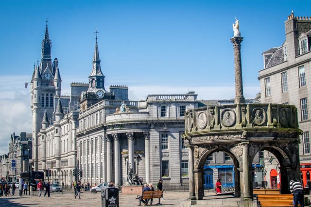 Aberdeen has an average cost of living of £693.44, 521 restaurants and 10.82 crimes per 1,000 people, resulting in an overall score of 6.0