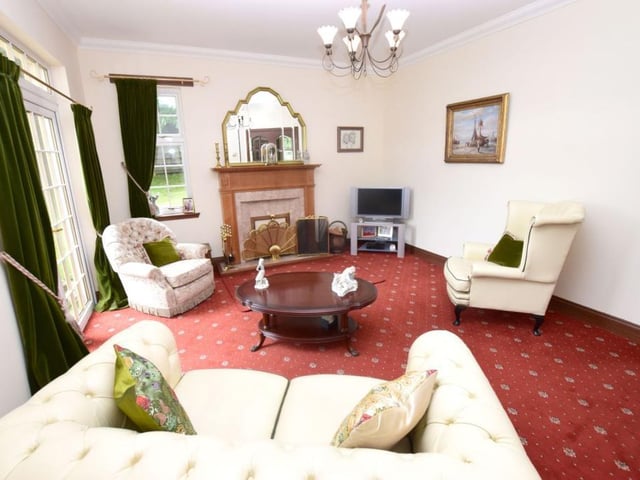 Sitting room.