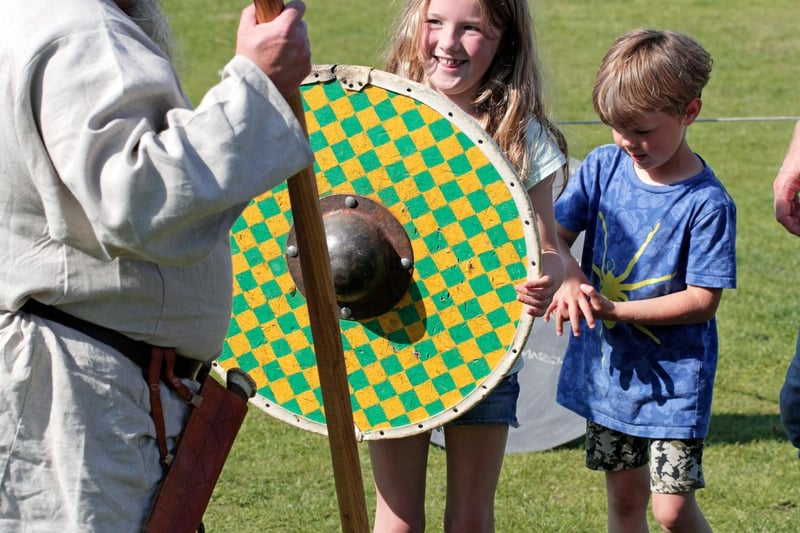 Children learning about the Vikings.