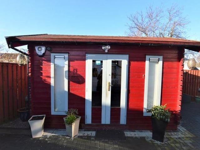The house also comes with a spacious outhouse that is currently being used as an office. However, the uses this outdoor space could offer is endless, such as entertainment room, gym or studio