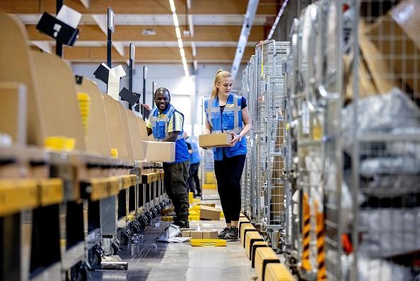 Gi Group are recruiting 100 Warehouse Operatives and Production Line Operatives in Beeston for immediate starts if you are looking for Temporary work.