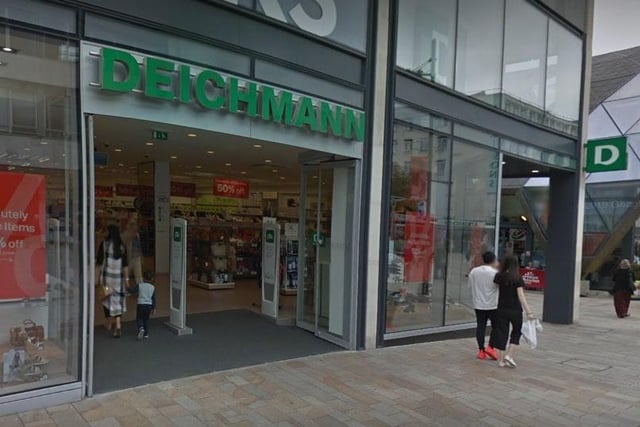 Shoe shop Deichmann, on The Moor in Sheffield city centre, needs a supervisor to start immediately. (https://www.indeed.co.uk/viewjob?jk=2a7892045c6ba9da)