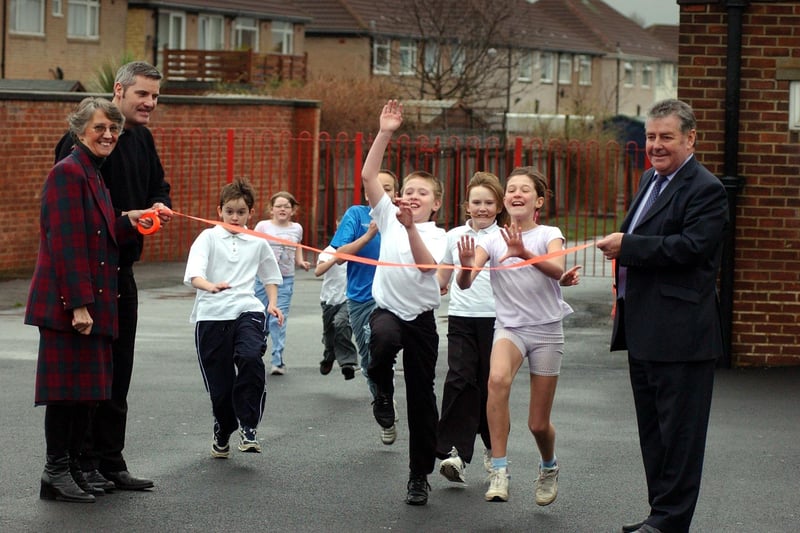 Pupils at Bedewell Primary School preparing for the Minor Cross Country Championships with the help of Hebburn South councillors Nancy Maxwell, John McCabe and Eddie McAtominey in 2005.