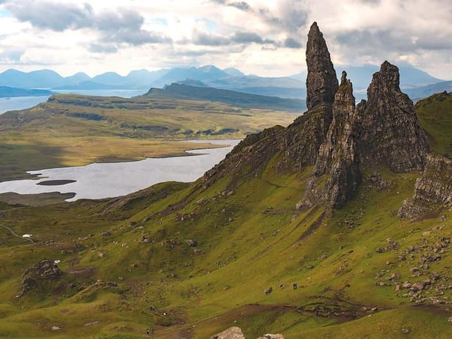 In Ridley Scott’s sci-fi thriller, Prometheus, the film starts in Scotland in the year 2089 on the Storr, where an archaeologist discovers the ancient star map in a cave under the Old Man of Storr.