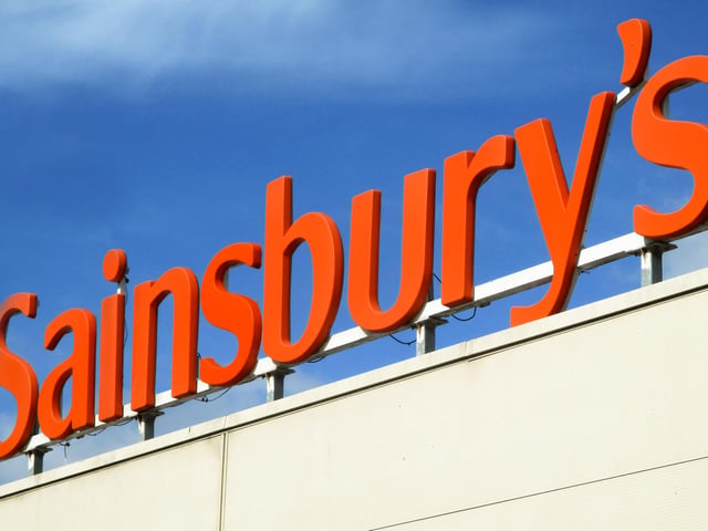 Sainsbury’s is looking for friendly Car Park Marshals to help with traffic flow and customer parking at its store in West Hove. Workers are needed from 18 to 24 December and no experience is needed for the temporary roles. Apply via indeed.co.uk