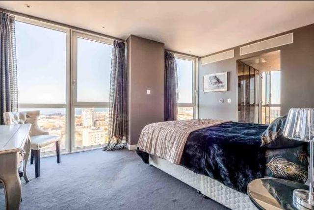 Lipstick Tower - £1.1m - two bedroom