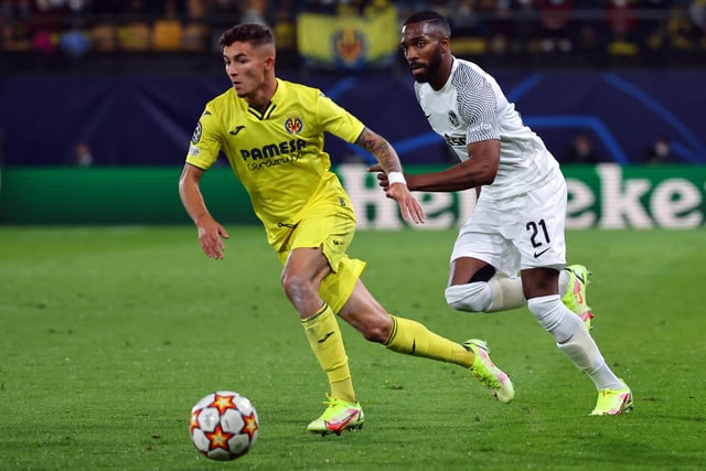 Arsenal have been linked with a move for Villarreal sensation Yeremi Pino, as Mikel Arteta looks to continue his overhaul of the Gunners' playing squad. The 19-year-old ace has impressed in La Liga so far this season, and has two caps for Spain's senior side. (Fichajes)