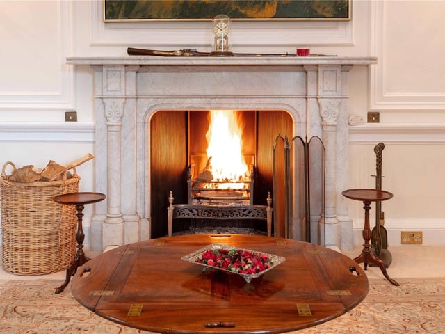 Drawing room.
