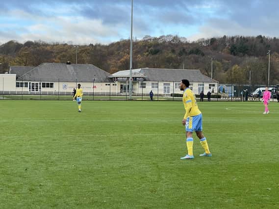Akin Famewo played a full 90 minutes for Sheffield Wednesday against a Huddersfield Town B team.