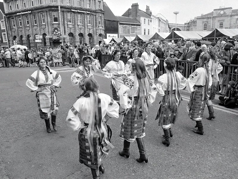More Mansfield Bank Holiday fun - can you spot any familiar faces?
