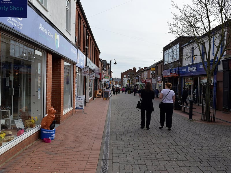 The mid-Derbyshire postcode where properties have sold the joint third fastest, within an average of 125 days, is DE5, covering Ripley, Codnor, Denby, Waingroves, Butterley and Pentrich.