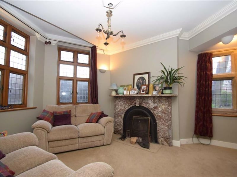 The property was designed by the renowned architect Frank Tudwell, who will be remembered for the Futurist Theatre, The Savoy Theatre in London and Theatre Royal in York.