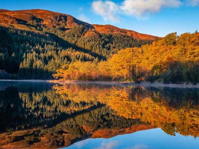 Loch Lomond and The Trossachs National Park boast breathtaking scenery all year round, but especially during autumn. From domineering mountains and glens to the calming beauty of the Lochs, there’s plenty to see and do (Photo: Shutterstock)